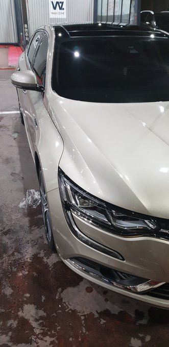 오랜만에 세차!
다음에는 장마를 대비해서 발수코팅까지 하는걸로.. 