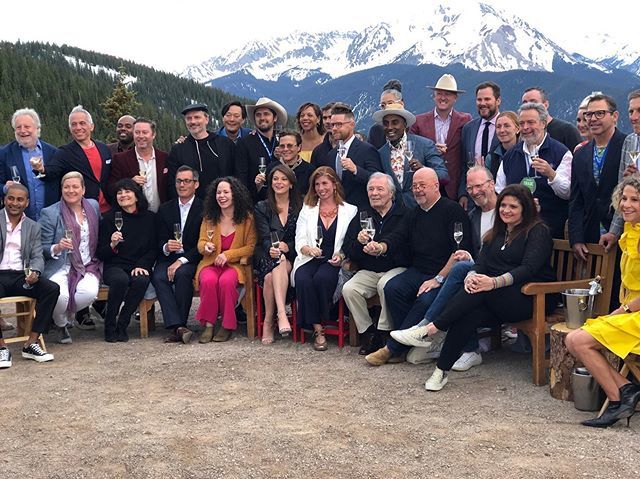 andrewzimmern's tweet image. Top of Ajax #fwclassic @foodandwine Publishers Party. Surrounded by amazing doers and makers, people devoted to their communities, committed to being the change we need in the world. So humbling. And it was 40 degrees. I love these folks. How many can yo… bit.ly/2XNj0oj