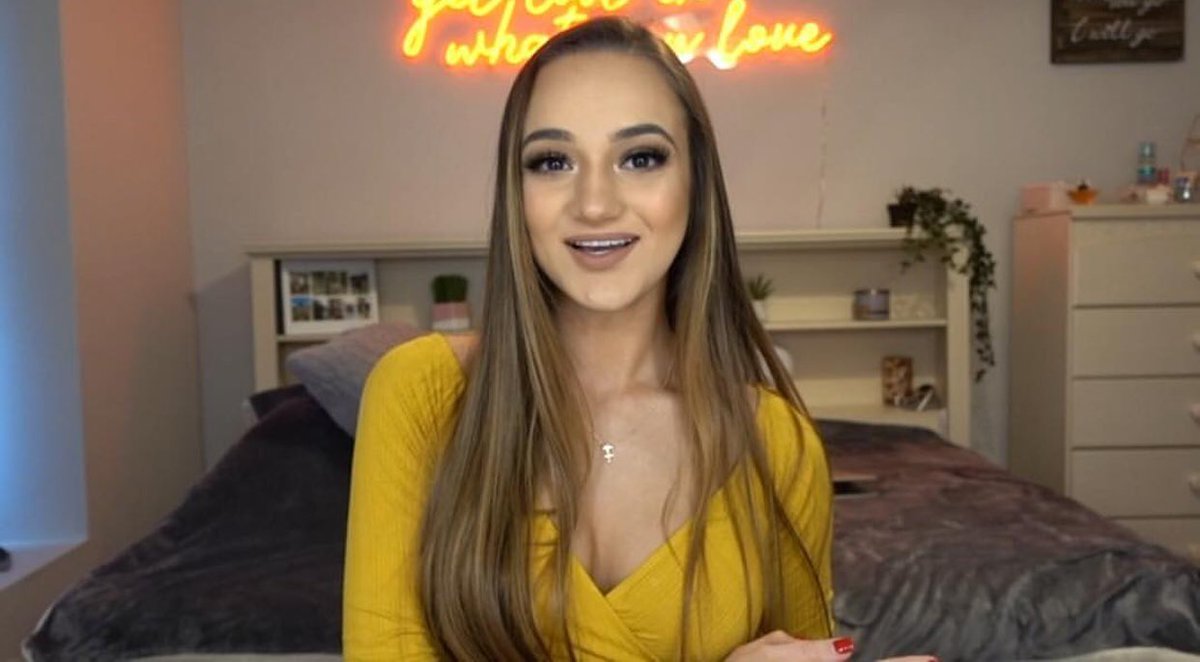 𝑒𝓂𝒾𝓁𝓎 ♡ (@angelmaddiejoy) | Twitter