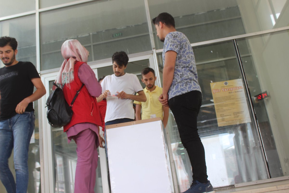 "Bir Çok Gencin Hayalleri Bu Kalemlerle Kağıtlara Döküldü, Aynı Kalemler Bugün Geleceğimize Umut Oluyor"

Genç dönüşüm projesi kapsamında bugün yapılan YKS sonrasında gönüllü gençlerimiz ile birlikte 5000'i aşkın kalem seti topladık. 

#GençDönüşüm