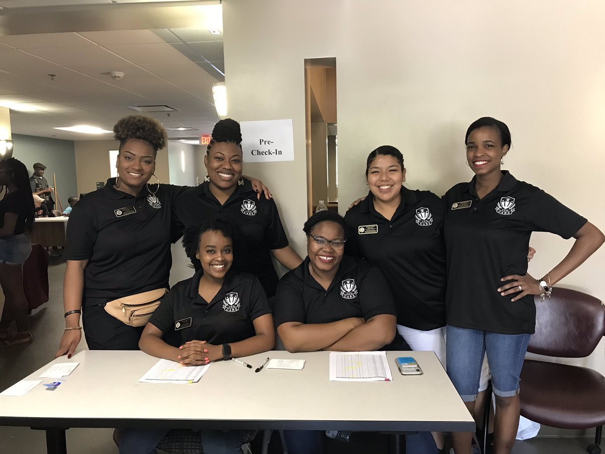 CARE_FSU's tweet photo. Welcome CARE 19’! It’s move-in day! #CARE19 #FGENSuccess https://t.co/fFctaBaXZQ