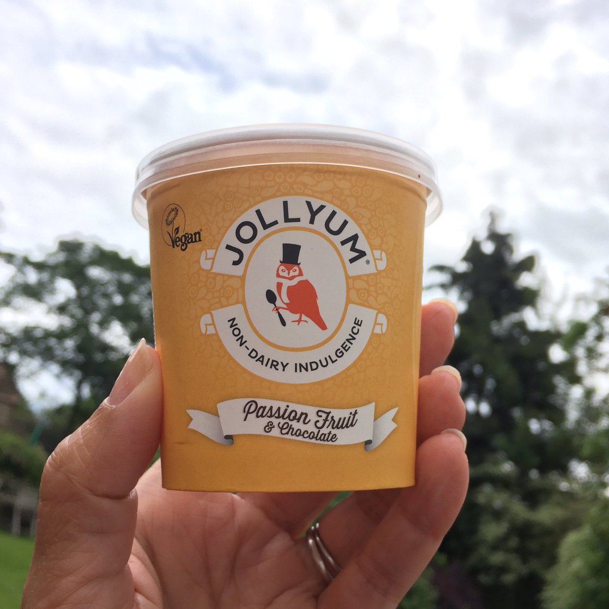 Jollyum 🍦 tweet media