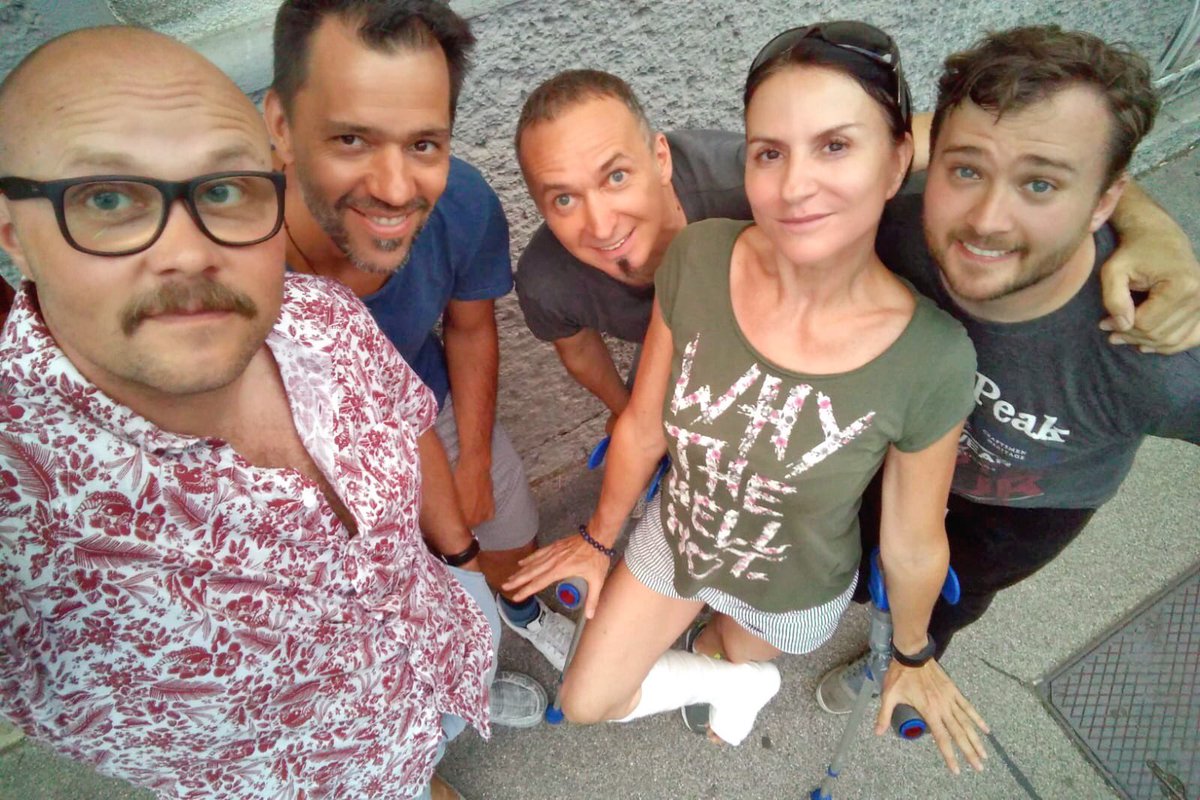 AnnaFay19's tweet photo. Keep it going 🎸Anna-Fay &amp; BAND we‘ll poprock Kufstein #poprock #kufsteinunlimited #annafaymusic #keepitgoing https://t.co/l6IwUFu7Ih