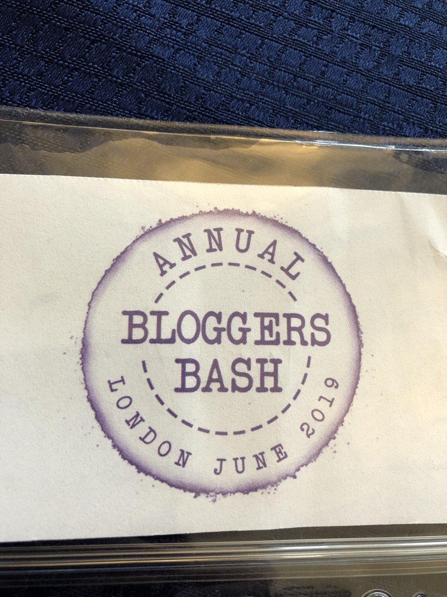 AdamGask's tweet image. First time at #BloggersBash @BloggersBash 🙌