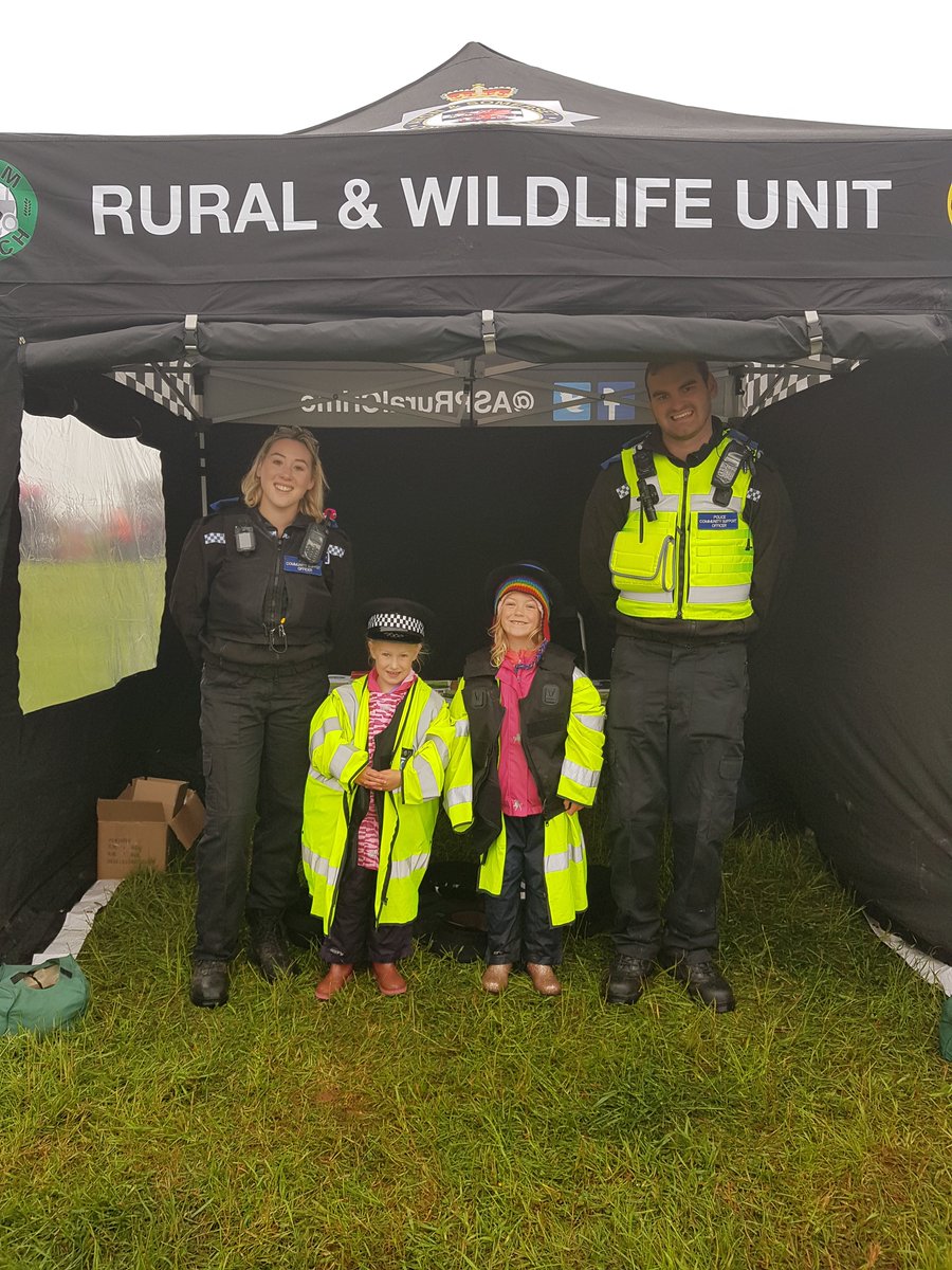 ASPSedgemoor's tweet photo. #PCSOBeth and #PCSOJake are at Top of the Gorge festival this weekend. Come and say Hello, try on police kit and learn about protecting your homes, farms and personal property. #yourcommunity #totg #ruralcrime @nationaltrust @MendipHillsAONB https://t.co/rBqOKIN3b1