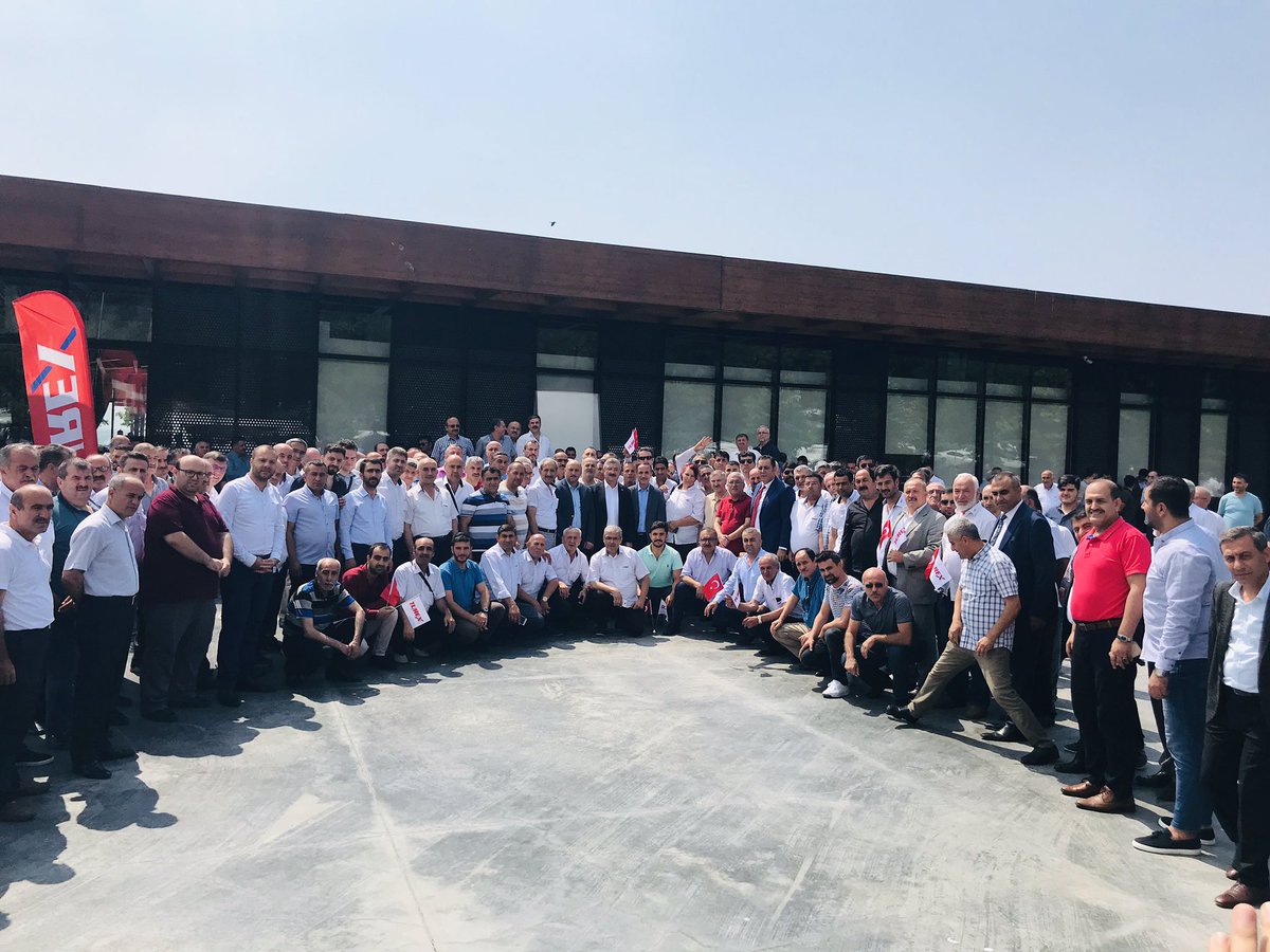 Servis Esnaflarımız var güçleri ile Sn. Binali YILDIRIM bey ile birlikte olacaklarının sözünü verdiler . 

#DahaGüzelOlacak 

<a href="/necipnasir/">𝑵𝒆𝒄𝒊𝒑 𝑵𝑨𝑺𝑰𝑹</a> <a href="/EnginGunceoglu/">Engin Günceoglu</a> <a href="/kalkancelal/">Celal Kalkan</a> <a href="/fatihkadiri/">Fatih Kadirioğlu</a> <a href="/sefakiler/">Sefa KİLER</a> <a href="/BarlakVahdettin/">Vahdettin BARLAK 🇹🇷</a> <a href="/KincCemalettin/">Cemalettin Kinç</a>