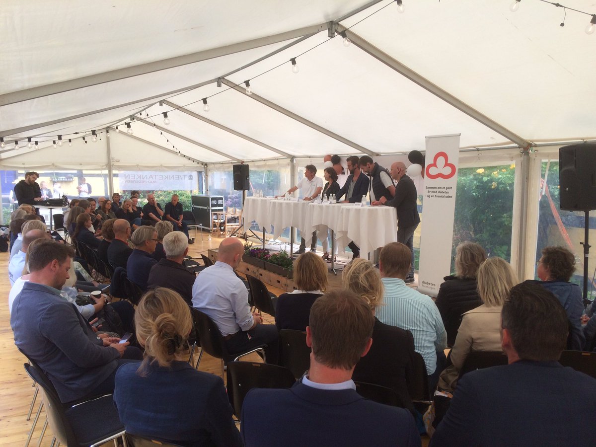 HJRandskov's tweet photo. Diabetes Topmøde
#FMdk19 #sundpol #diabetes
Samarbejdet ml. sektorerne fungerer bedre, men fælles ledelse og økonomi kan være næste skridt. 
@DiabetesDK @SDCC  @SDCS @tarnow_lise @SDCOdense  @SDCAarhus  https://t.co/aI7cm1mpGh @BoehringerDK https://t.co/MbP6CRc8sT