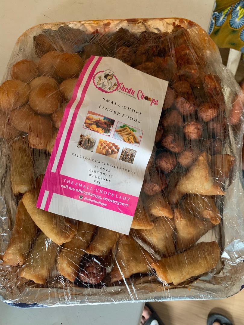 miss_she_du's tweet photo. Show me a platter that is madder and cheaper than this? I will wait 😋😋😋😋

Just 5k 🥰 https://t.co/RkkjvPAJ4N