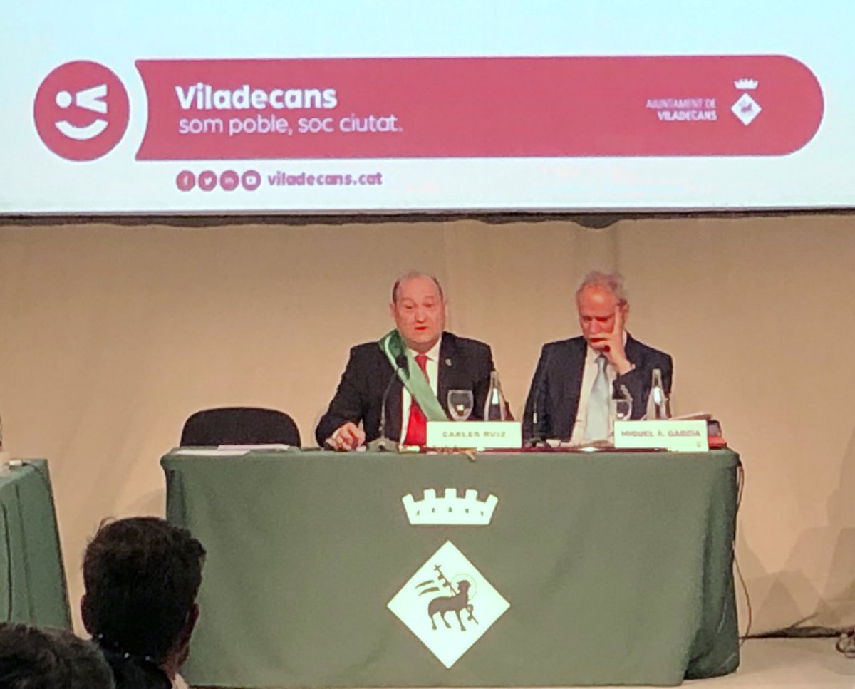 L’Alcalde <a href="/carlosruiztwitt/">Carles Ruiz Novella /❤️</a> destaca que #Viladecans és la ciutat de Catalunya (de més de 50.000 habitants) que te més dones com a regidores al seu consistori, en concret 15 de 25 regidors.
#NouAjuntament