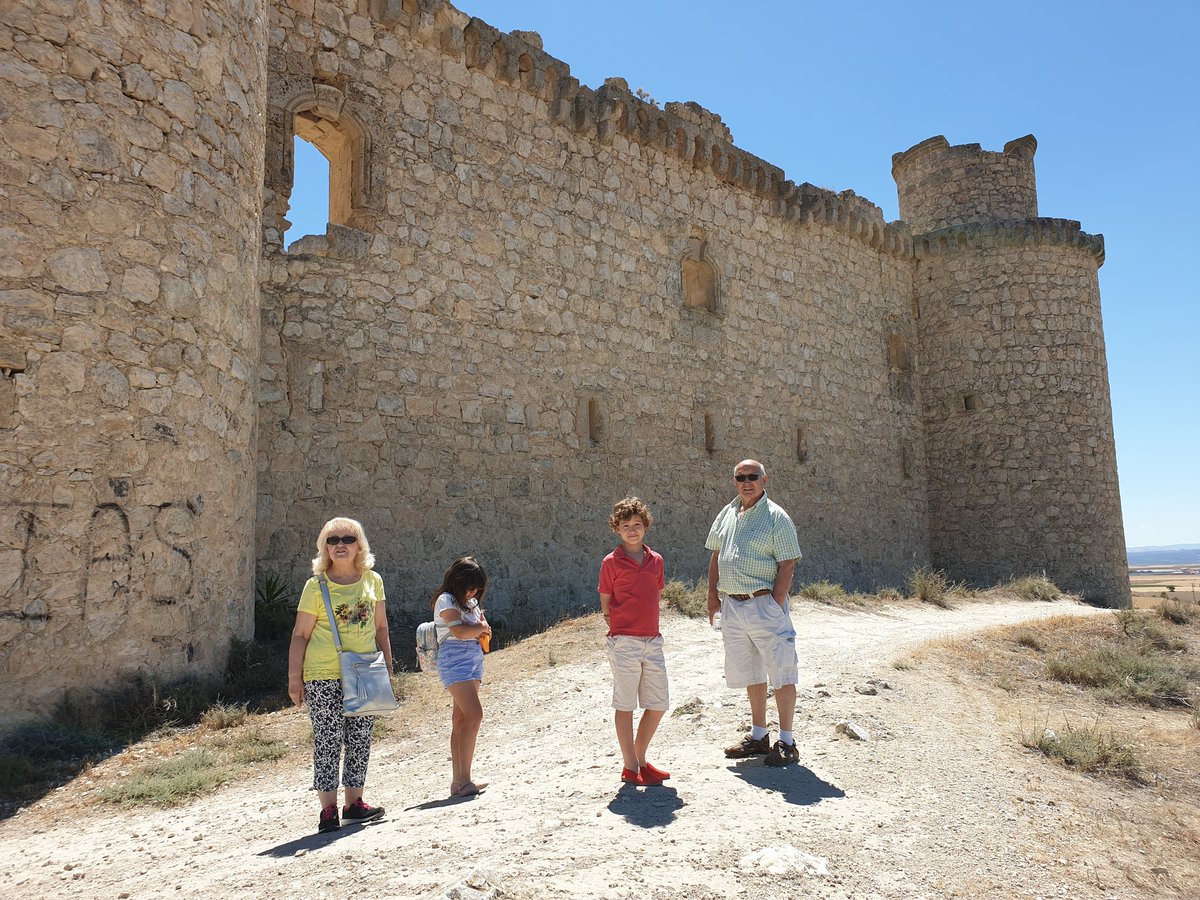 JUANMARIAHDEZ's tweet photo. #Castillo de #Barcience
#castillodebarcience
#Misterio https://t.co/IKX3b4RJzT