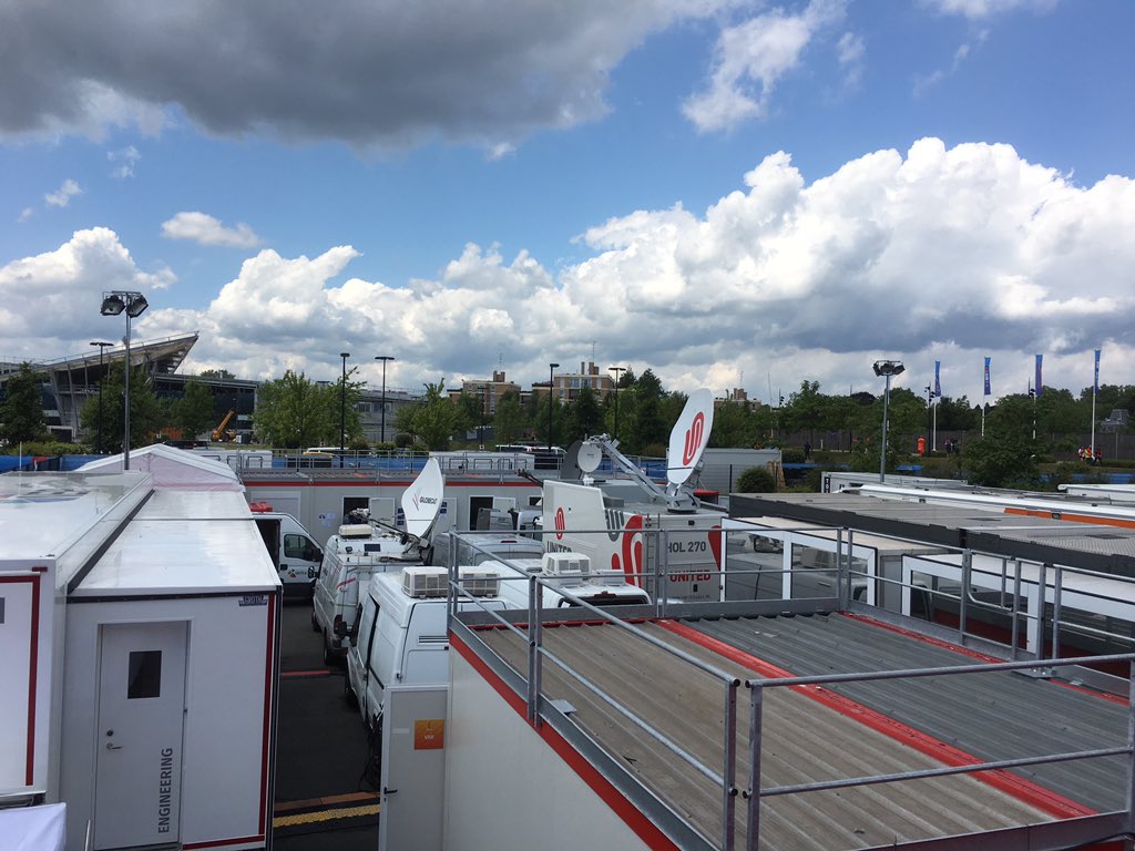SNG_BROADCAST's tweet image. Final check underway in Valenciennes for @Input_Media @BBCSport This afternoons game, is Netherlands v Cameroon and the weather is looking good so far!