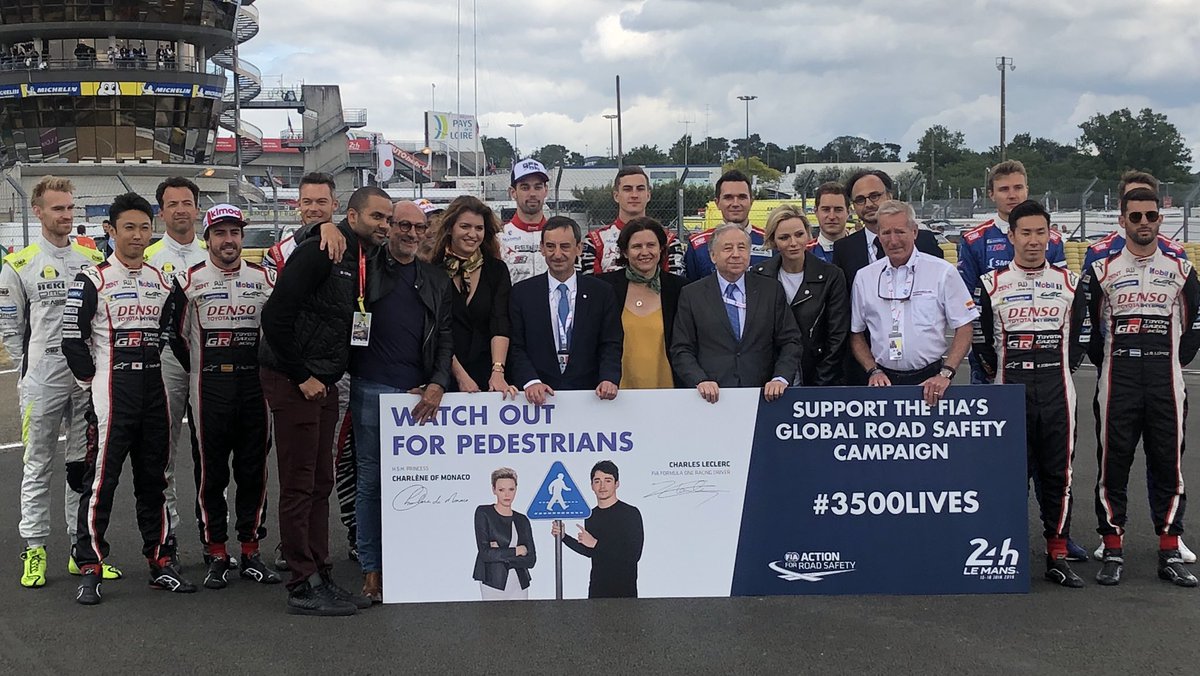 Thanks to all the @24hoursoflemans drivers & @tonyparker for their strong support to our @FIA #3500LIVES Campaign for #RoadSafety #LEMANS24 #WEC