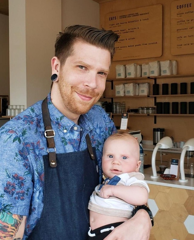 🙌🏼Free Drip for Dads🙌🏼 ⁣⁣

Our Viroqua cafe's very own poppa barista showing off his babyccino and reminding you all to take your dads out for ⚡️free drip coffee⚡️ this Father's Day. ⁣⁣Stop by any of our three cafes for a free cup for dad (we all know he could use it!)
⁣