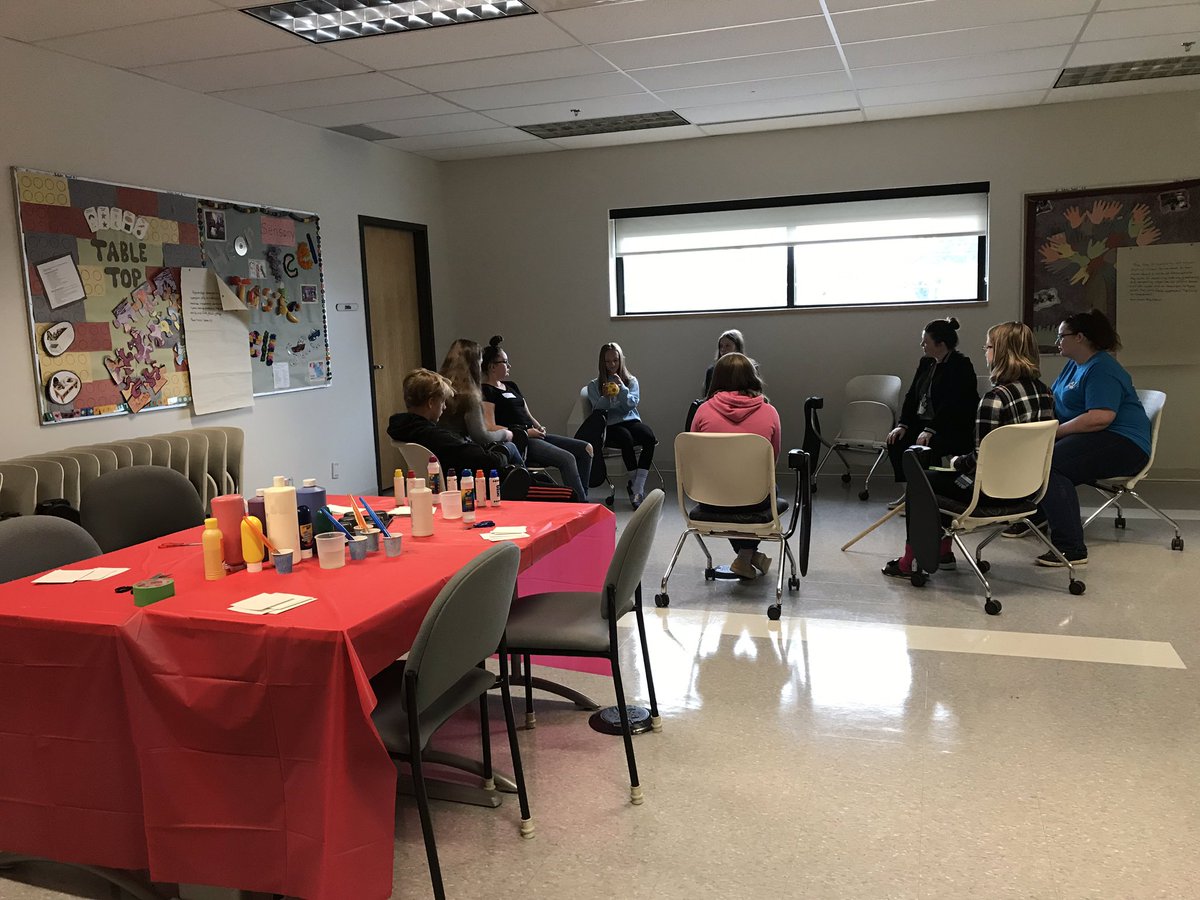 AlgonquinPEM's tweet image. We are excited to be hosting the @RCDSB’s Opening Doors to Future Opportunities Event at our campus today. Today Grade 7 &amp;amp; 8 students + their parents are learning more about their future opportunities in high school &amp;amp;post-secondary education. #learningpartnership @AlgonquinColleg