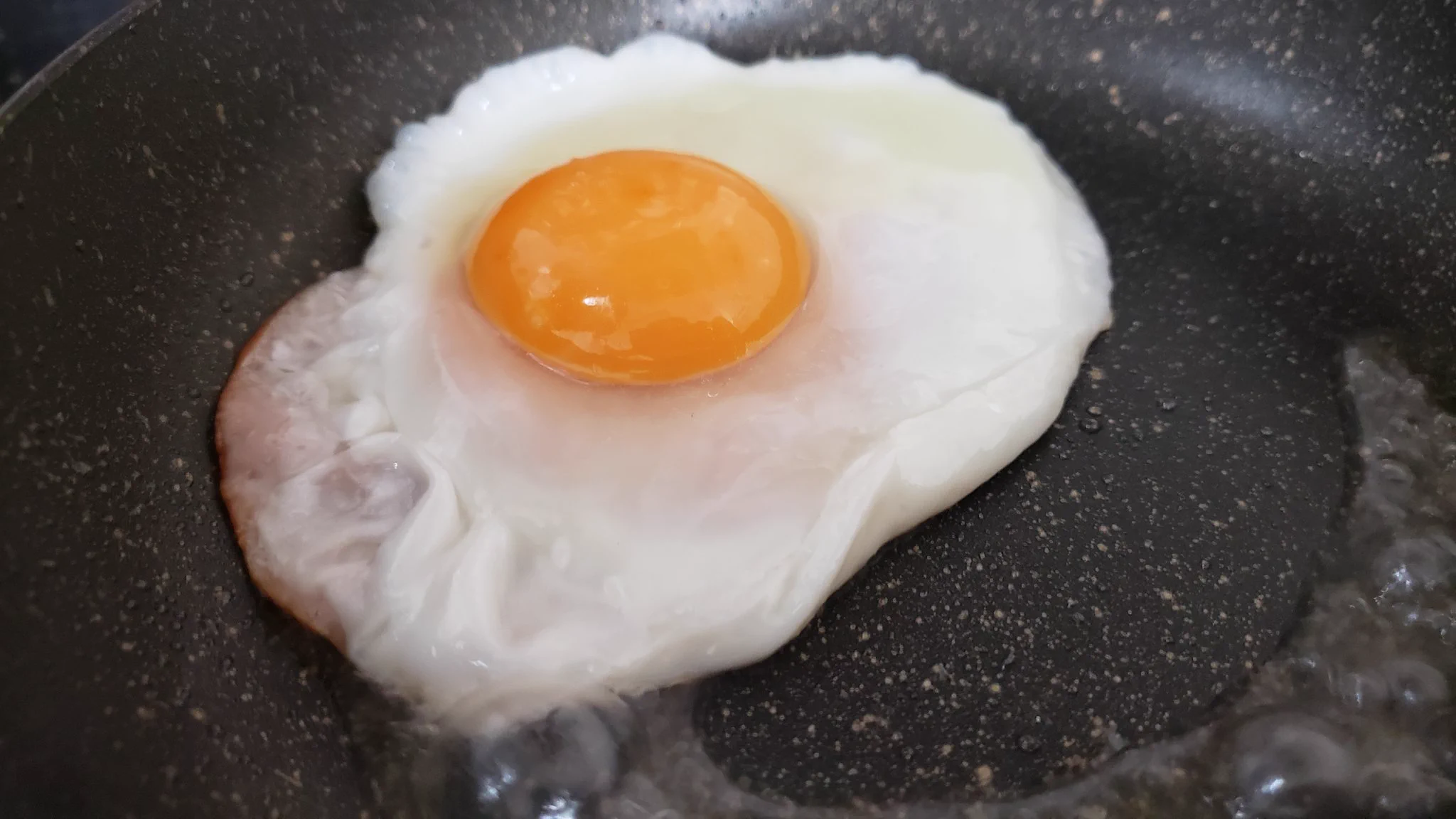 堺式ハムエッグ丼？これ絶対おいしいやつやん！