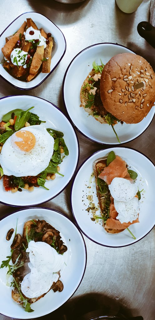 How was your brunch today? 
 We are open all weekend 9am - 4pm 👨🏻‍🍳♥️

#weekendbrunch #weekend #weekendvibes
#saturday #sunday #sulstonskitchen #brunch