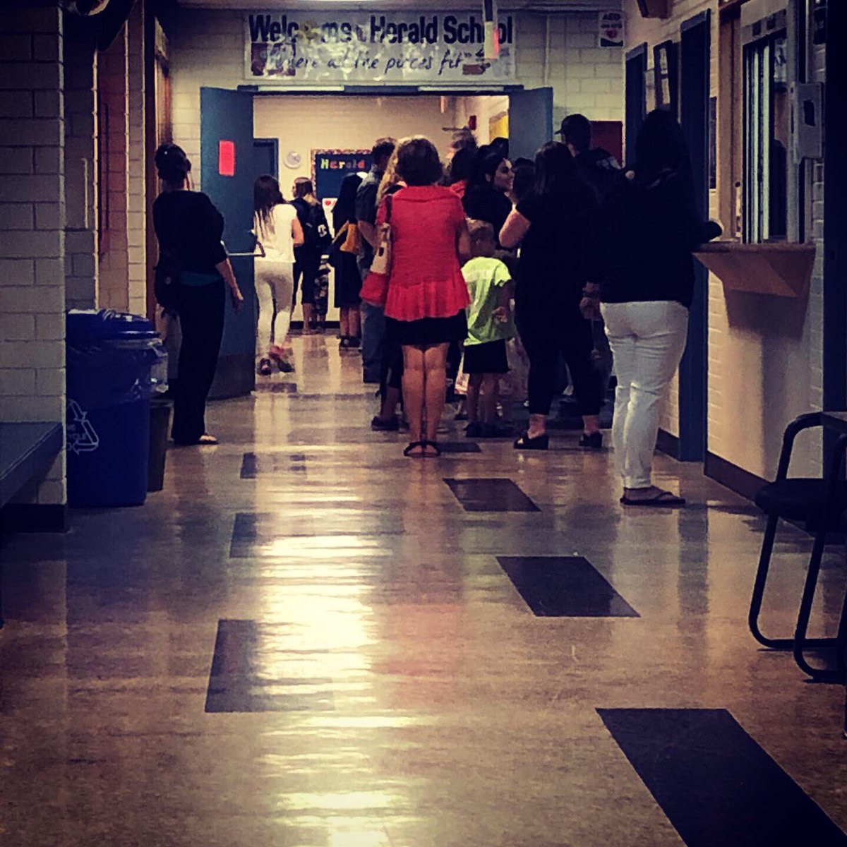 HeraldSchoolMH's tweet photo. Budding artists were in full bloom at Herald’s “Grow a Show” with @evergreentheatrespaces Thanks to all the parents and guardians who joined us! #whereallthepiecesfit #medhat #creativethinking #mhpsdfamily #whatsthebuzz #connect #learningthroughdrama https://t.co/wjEfvmEP8b