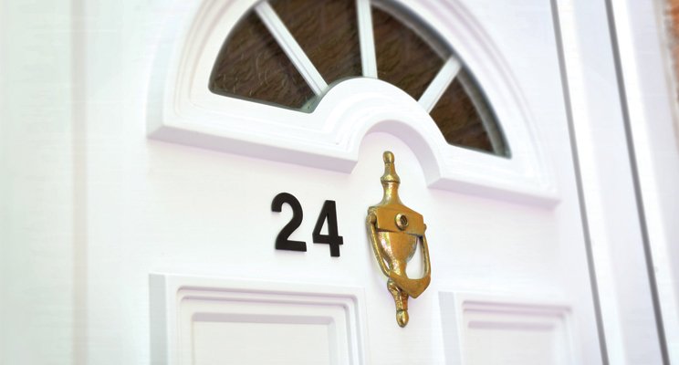 AVSLGroupLtd's tweet image. A brand new range of stylish door numbers in black or polished chrome. Available in numbers 0-9 with fixings included, a simple yet effective way to give your door a refresh 🏡
avsl.com/product/search…
#AVSLGroup #Mercury #doornumbers