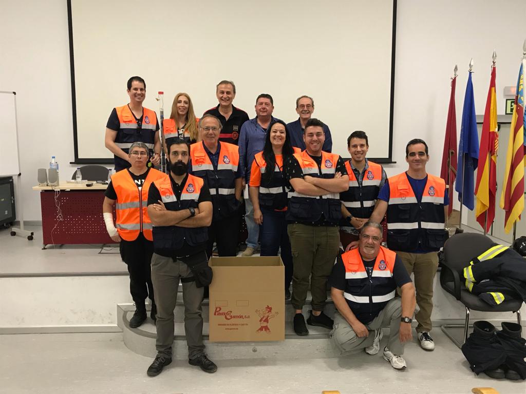 protecivilvlc's tweet image. Continuem amb el Curs de Plans i Protocols d&apos;Actuació Municipal al Parc Central de @bomberosvlc preparant-se per a estar #alteucostat #formaciovlc