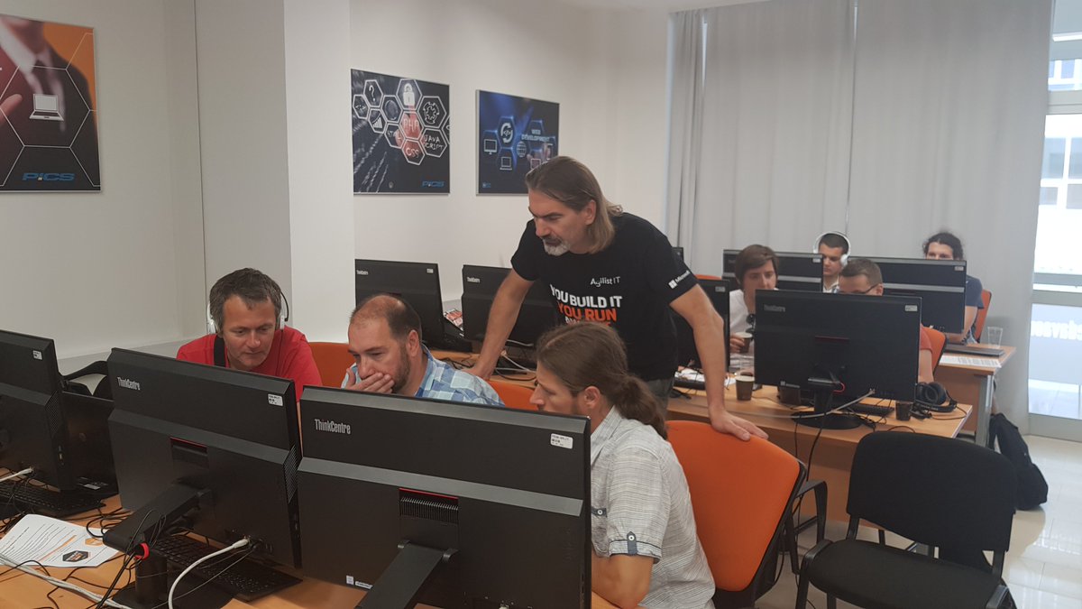 ognjenb's tweet photo. #gdbc2019 Team01 busy at work https://t.co/2b8o4rya2M