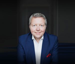 image_sells's tweet photo. Stephan Heinrich ist Experte im #ImageSells Experten Verzeichnis für Podcast Interviews. Du kannst ihn über uns als Gast für Deinen #Podcast einladen. Besuche unser Experten-Verzeichnis, um mehr #Experten für Dein Podcast-Interview zu finden. https://t.co/rq1op4gGtx https://t.co/pxPLLnUI73
