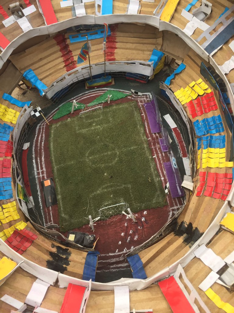 elie73210963's tweet image. Celui qui comprend, encourage #Kinshasa