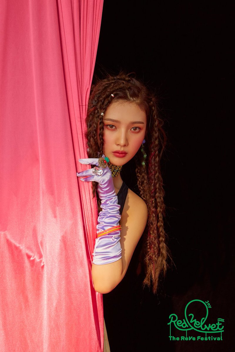 VELVEETRED's tweet photo. [#JOY #REDVELVET #ZIMZALABIM #TheReVeFestivalDay1] https://t.co/Th7eDBf9vJ