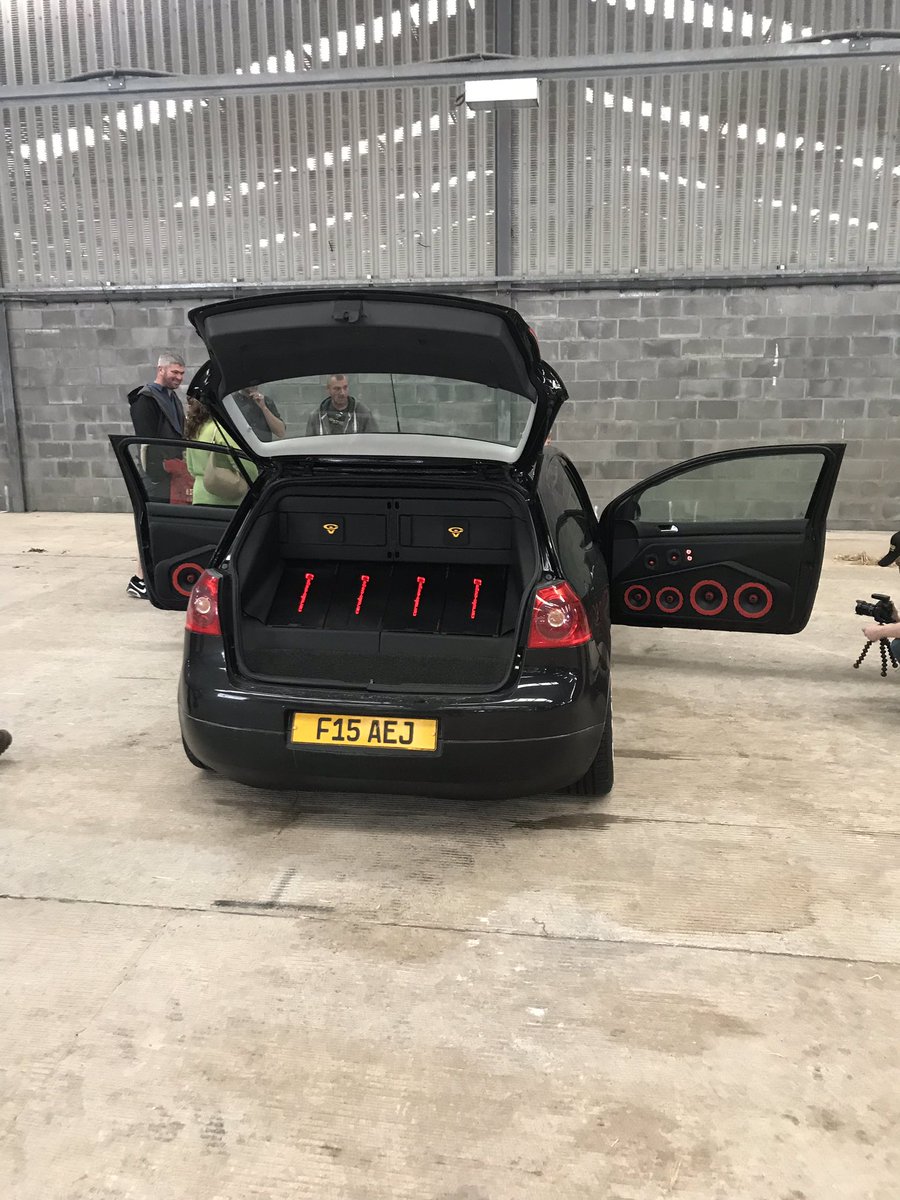 Roger Thomas KFSM tweet media