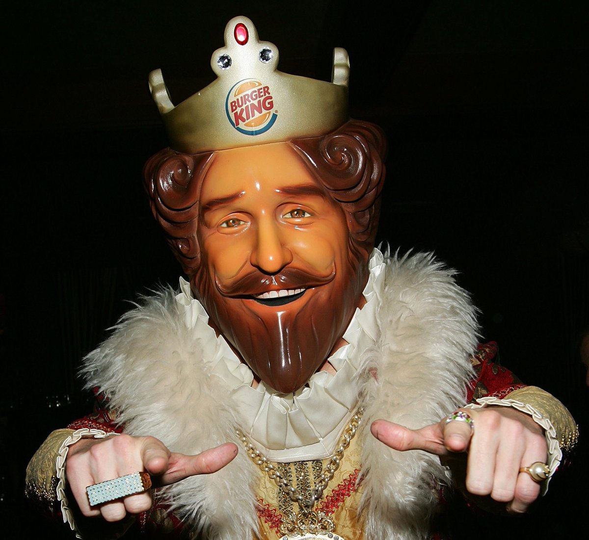 FoodDood4's tweet photo. Iron Man actor, Robert Downey Jr., cites a 'disgusting burger' as a reason for getting clean. He said: “I have to thank #BurgerKing, it was such a disgusting burger... I thought something really bad was going to happen.”

He later tossed his drugs in the ocean.
#FoodFact #IronMan https://t.co/nR4LSefBfH