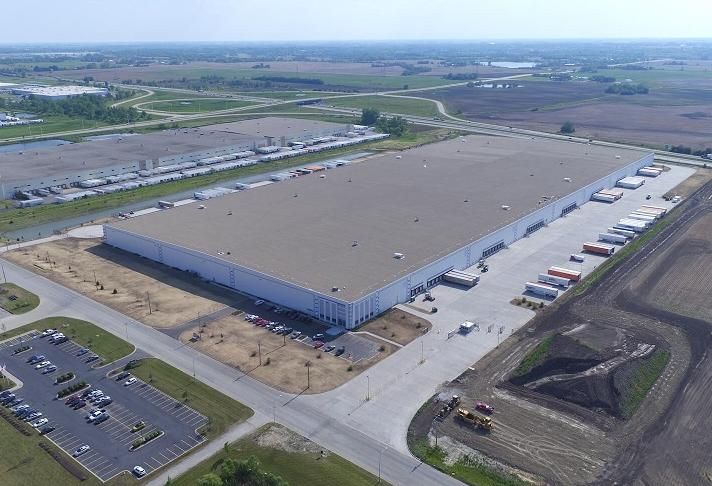 What Happened To Chicago's Big Industrial Deals? #industrailrealestate #CRE #industrialmarket #warehouse #ecommerce #vacancy #industrialdevelopment #bigbox #comercialrealestate #chicagosubmarketspecialist #cawleychicago
hubs.ly/H0jjBYz0