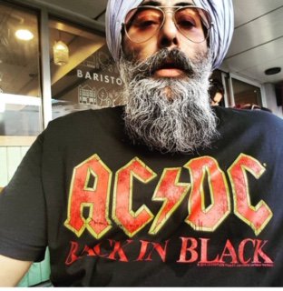 Aquilanta are very excited to be representing Hardeep Singh Kohli: broadcaster, author, chef, journalist, comedian and general polymath! Make sure you catch his latest show at Edinburgh Fringe (tickets.edfringe.com/whats-on/harde…). For bookings: info@aquilanta.com #edinburgh #celebritychef