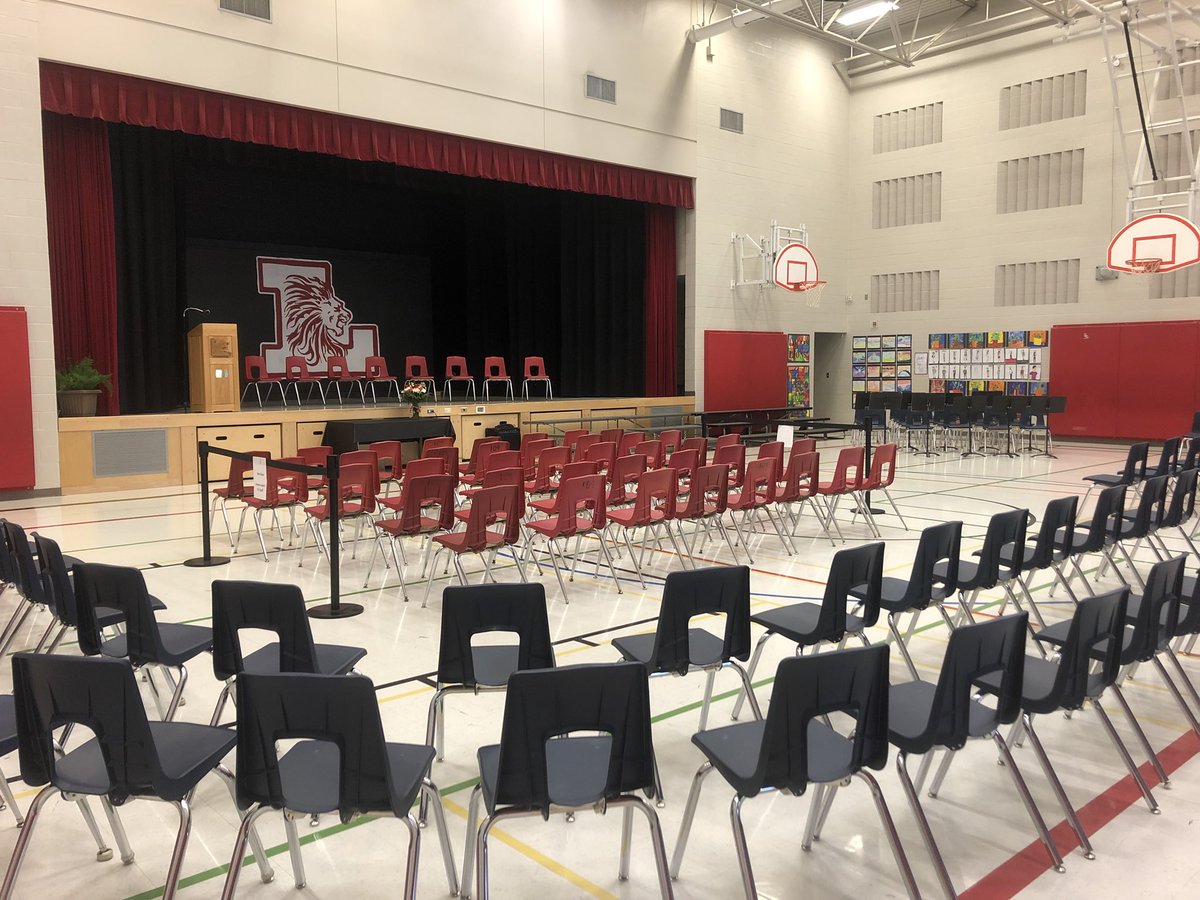 Lockes22's tweet photo. Curious to know what the past 100 years have looked like @Lockes22 ? You’re invited to our Open House and official #LockesCentennial celebration today! #Lockes100years #lockespride @TVDSB #StThomasProud https://t.co/L2e58eBe2X