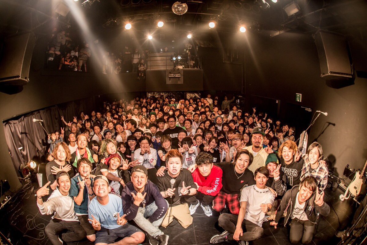 seyukaowa's tweet photo. 一年が……経ったよ……CATS EYEが好きです。これからも。 https://t.co/IqcWOTNAbO