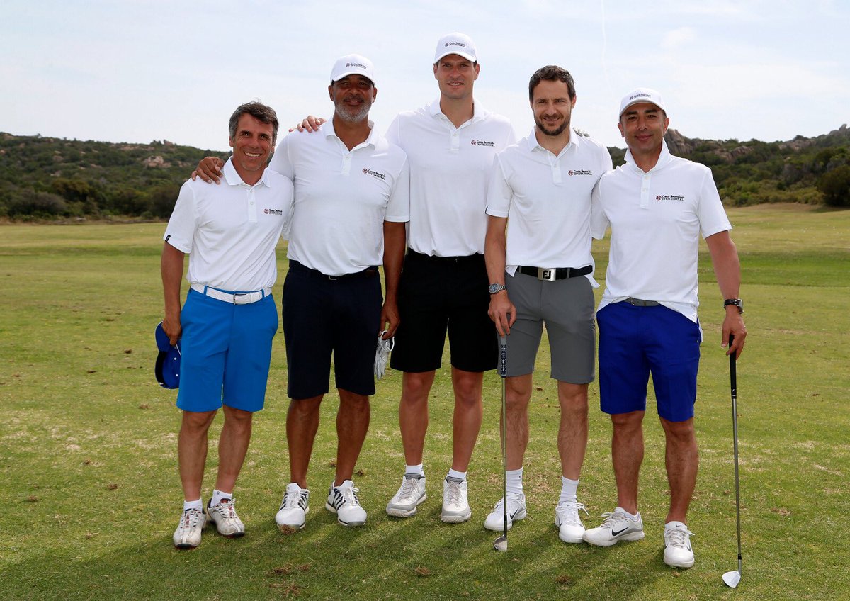 CSInvitational's tweet image. Not a bad Chelsea 5 a side team! 💙

Who’s going in goal out of Carlo and Asmir? 👀 

#CSI2019 #CostaSmeralda

@asmir1 @Capitancarloc @GullitR @ChelseaFC @premierleague