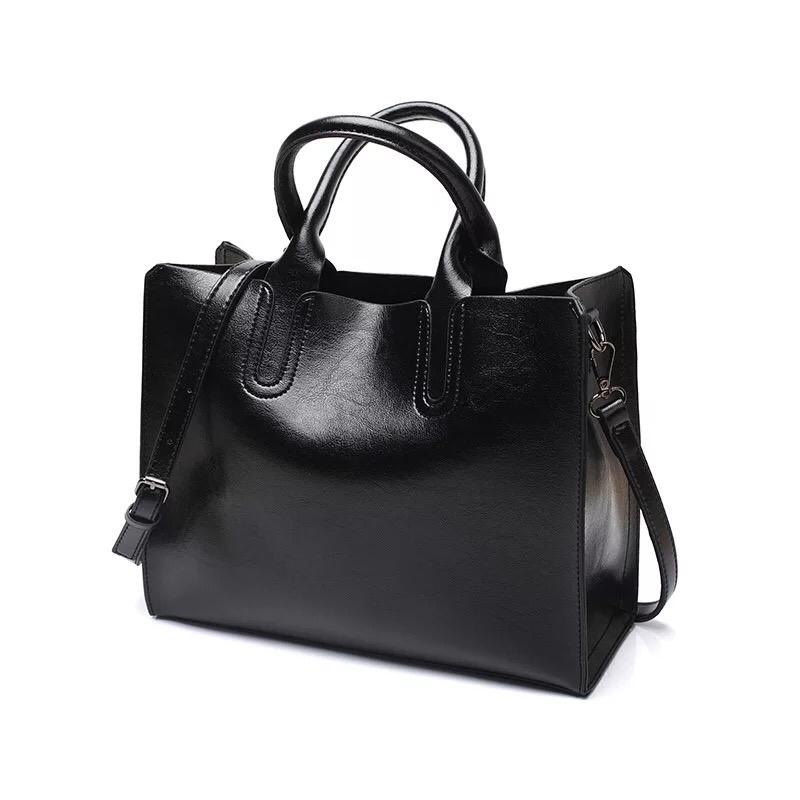 Maiguaah's tweet photo. Spice your sato with these amazing hand bags at an affordable price. 
Call or Whatsapp 0714 141 773 to get yours.
#WaiguruUnitingMtKenya
Sharon and melon
John Baraza
Mt Kenya Konton
Delivery country wide. https://t.co/lwikMnWh3Q