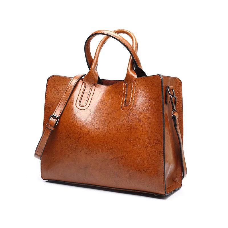 Maiguaah's tweet photo. Spice your sato with these amazing hand bags at an affordable price. 
Call or Whatsapp 0714 141 773 to get yours.
#WaiguruUnitingMtKenya
Sharon and melon
John Baraza
Mt Kenya Konton
Delivery country wide. https://t.co/lwikMnWh3Q