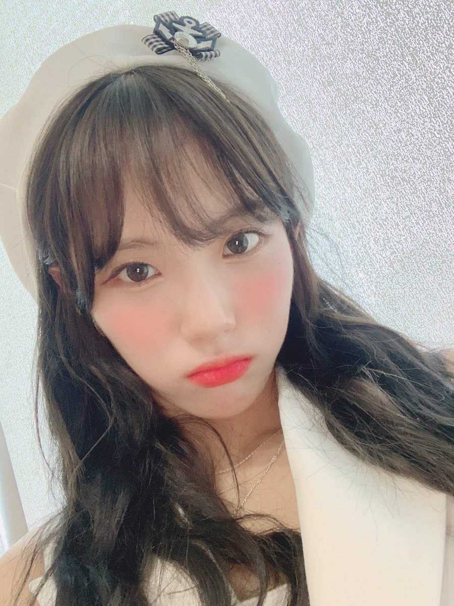 wujutrans's tweet photo. [T/IG] 190615 wjsn_cosmic update 

I’m better at winking now😘 

#우주소녀 #루다
#wjsn #luda https://t.co/H32naJuZwV