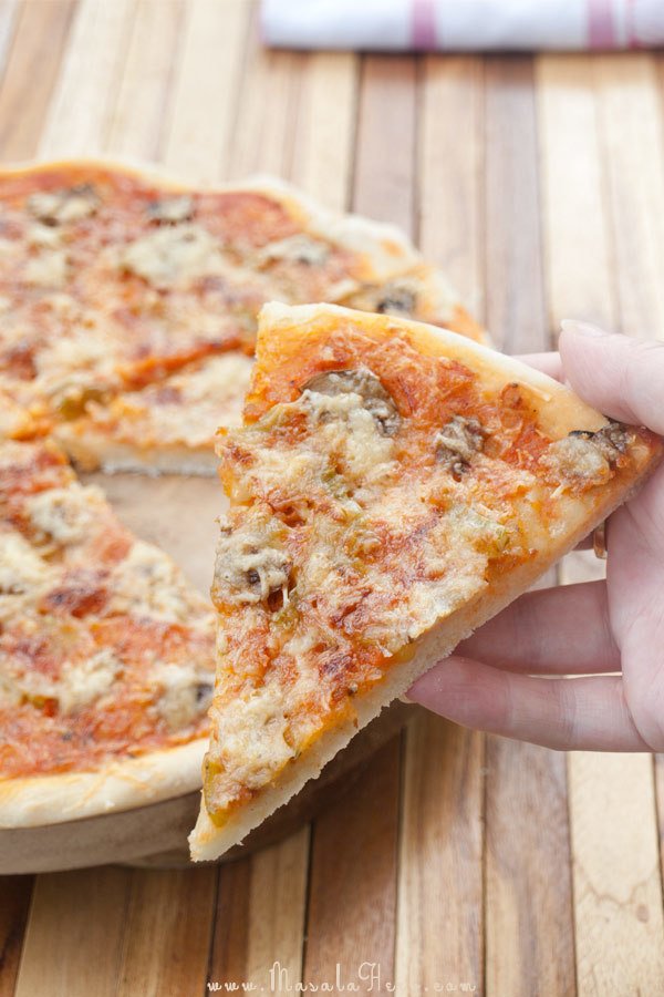 Recipleaser's tweet photo. Spicy Vegetarian Mushroom Pizza https://t.co/5XYveXqK0g New on Recipleaser #Recipleaser https://t.co/JXEOHCQLCh