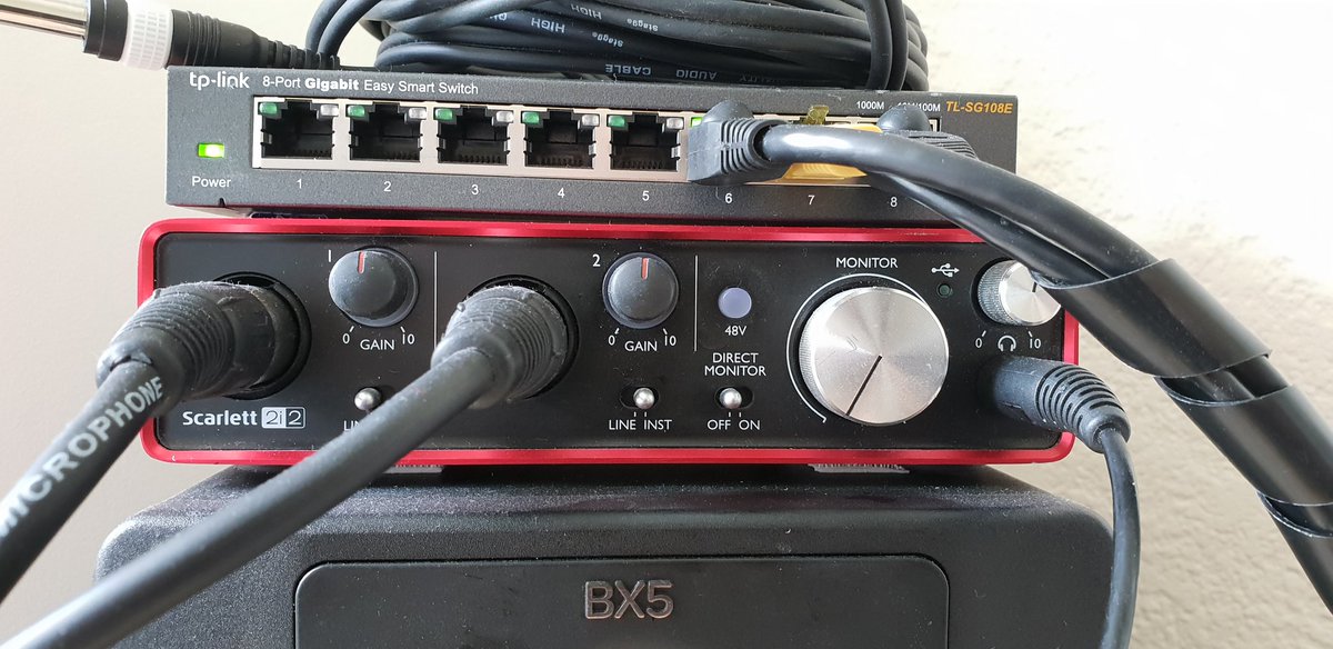 Jimi_46's tweet photo. @editblog @MichaelAudio Ive been using the focusrite scarlet 2i2. Solid build and had no problems with it so far and gives two inputs without messing with a mixer. https://t.co/gJjXsvwqy7