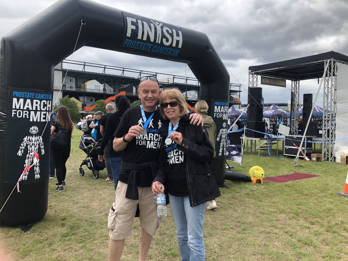 GazzyMutts's tweet image. Completed the 10k in London with my girl, we gonna crack over £1000 which is great as target was £500, huge thanks to all who supported us and the marchers at all the marches around the country to find a cure and support those and their families on the journey #MarchforMen
