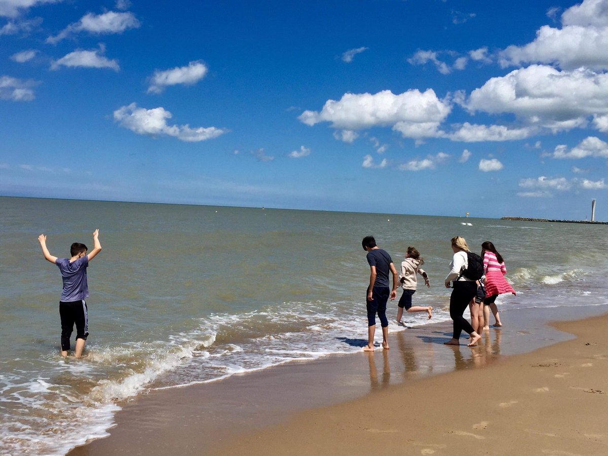 Get Mska Roeselare On Twitter Mska Met De Trein Naar Oostende De For iPhone Wallpaper Mska Roeselare On Twitter Mska Met De Trein Naar Oostende De Free