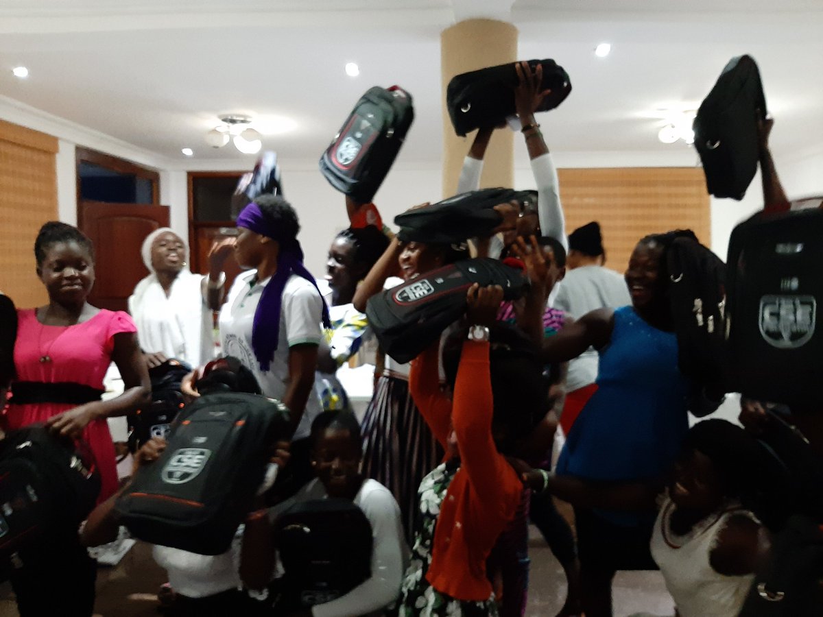 kwasiSELASSIE's tweet photo. Some more excerpts from @PPAGGhana @UNFPAGHANA #AdolescentGirls #CSE Facilitators training. It was all excitments as these #EmpoweredGirls received their materials after the training yesterday @AdubeaAmoah @niyioju @CanHCGhana @AdjoaYenyi @Adhd_Ghana @IPPFAR @UNFPA @YAMghana https://t.co/mqyXRPpPwl