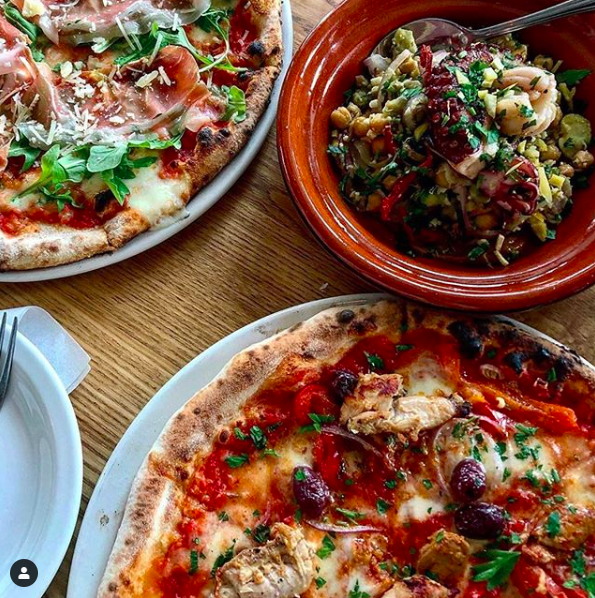 Celebrate Fathers Day this weekend with us! Enjoy complimentary desserts for all the fathers and grandfathers🤗 #FathersDay