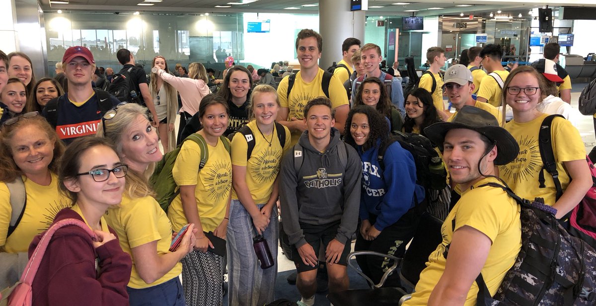 LiveJesusPVI's tweet photo. We made it to Miami! Next stop, Santo Domingo! https://t.co/tO7YCqqlT8