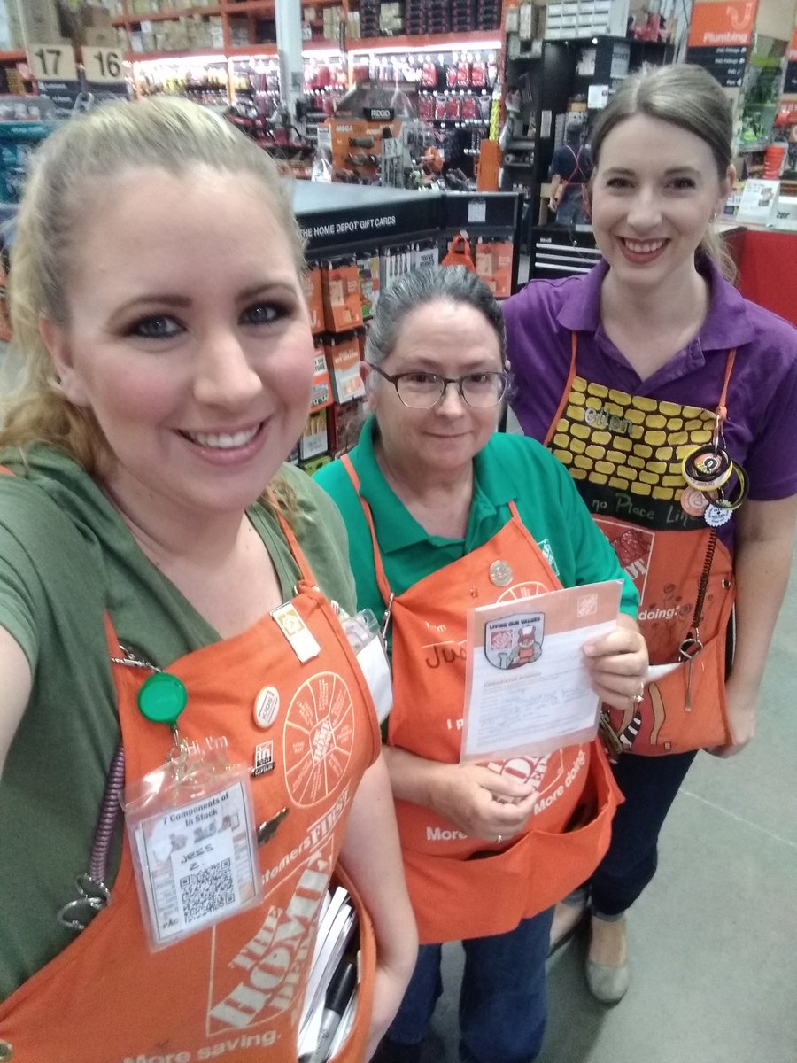 Happy Saturday!!!!!! Homer Award goes to Judy for outstanding credit numbers!!!? Way to go!!! Keep up the great work!!!!!! 
<a href="/EllenMoore0652/">Ellen Moore</a> <a href="/MarezAlicia/">Alicia Marez</a> @cristina_feiler 
#652True #D172Driven #PacNorthProud