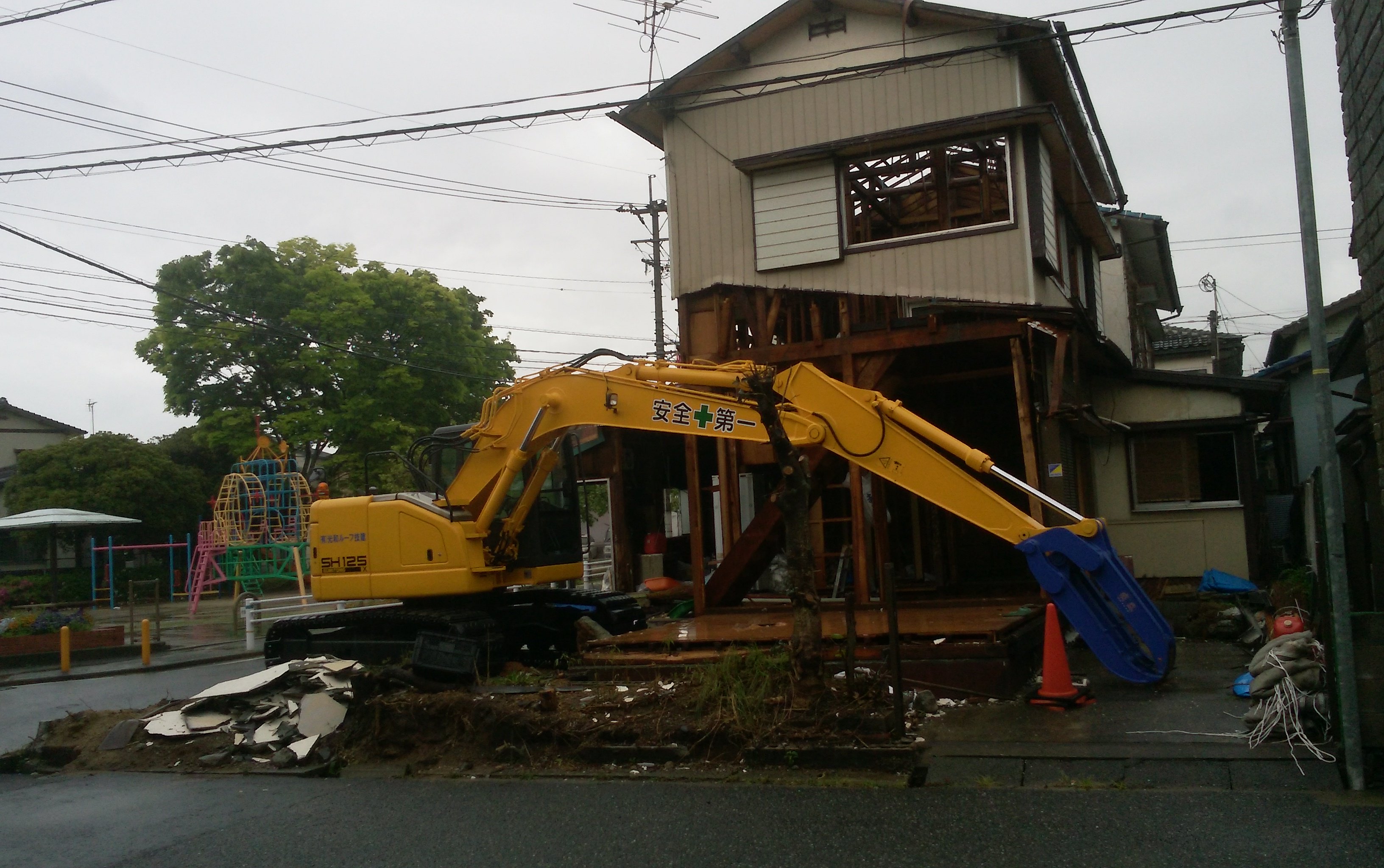 飯塚市 解体工事 勝解体 糸田町 一戸建て 一軒家 格安解体工事の一般個人のお客様のご相談窓口 勝解体 飯塚営業所 営業時間8 00 00日曜日定休日 0800 111 2139 T Co Phwfy9t9am 福岡県飯塚市新飯塚1 T Co