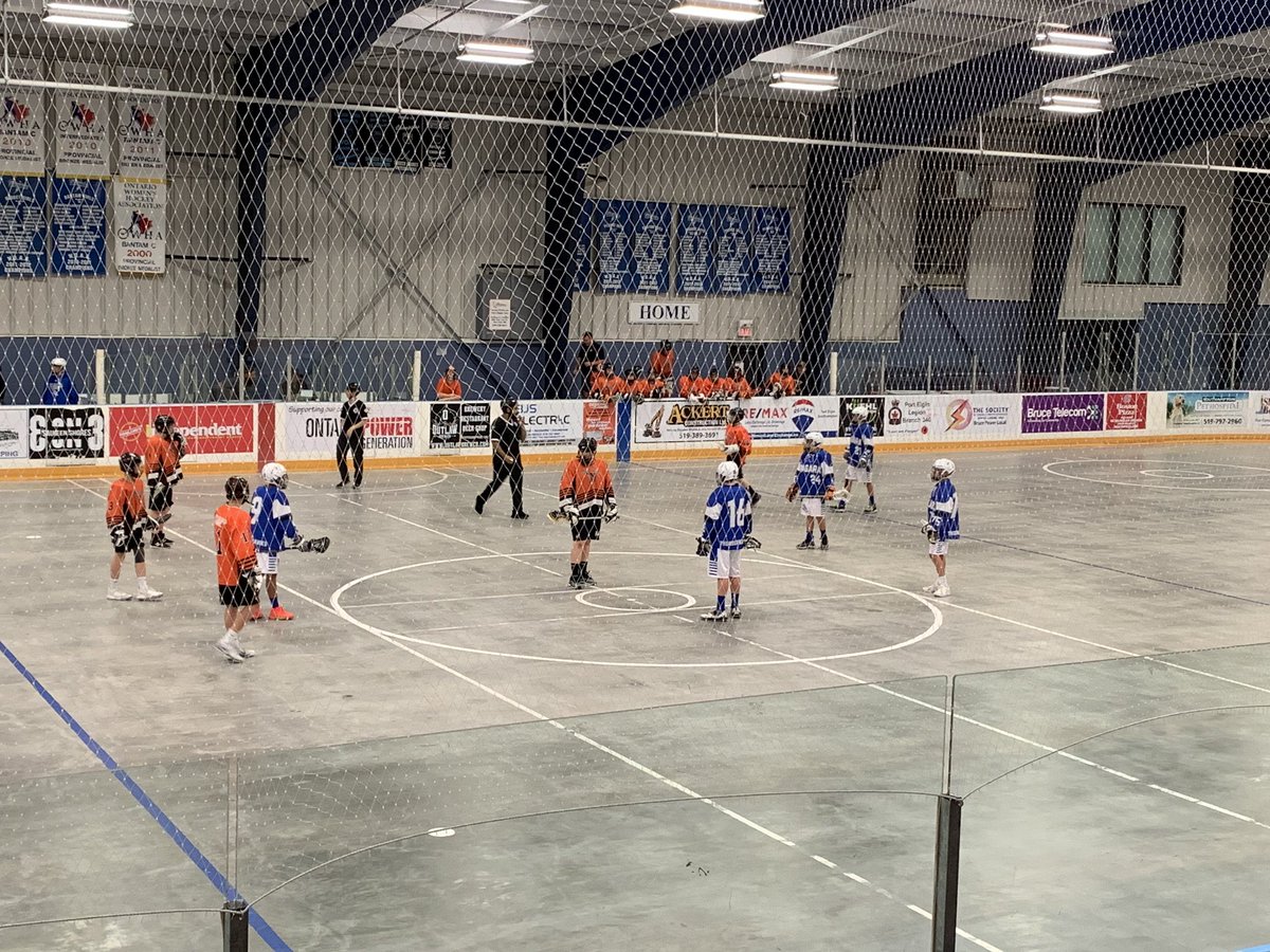 AlexiasFerguson's tweet image. Owen Sound Fathers Day Heritage Classic Tournament 🥍 #brownline #bantam @NOTLlax