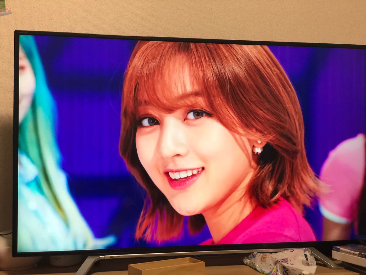 syuminohito1's tweet photo. かわいい。わたしは元来���ヒョ推しだったのだ。今一度心に。#ジヒョ #jihyo #지효 https://t.co/Ud10zHp04C