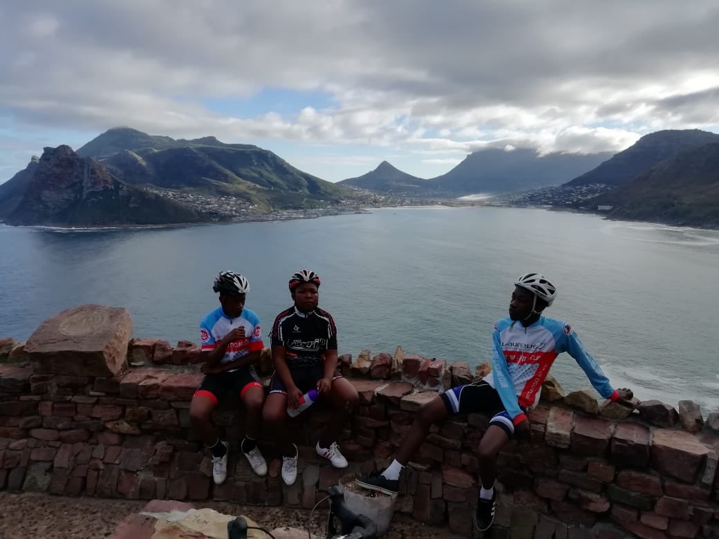 Our new riders making it to the top of Chapmans Peak this morning 📸 Mike Calvin and Tony Barlow