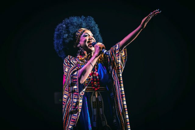 maremotomcom's tweet photo. #Lucrecia #celiaelmusical #teatrometropolitan Hoy, este espectáculo, llamado Celia:El musical, contará con las canciones más famosas de la intérprete cubana, al igual que tendrá más de 20 actores en escena. Lee @M_Maristain https://t.co/1lKko5my1v
